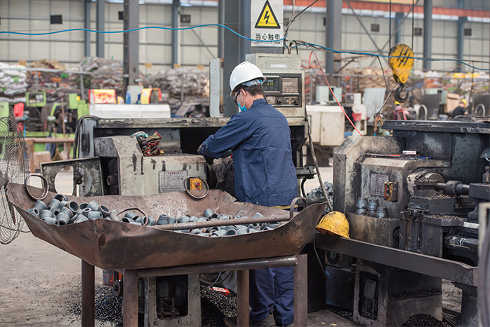 安国网架锥头车间